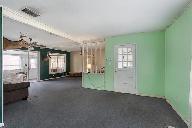 470 OGDEN AVENUE, Umatilla, FL 32784