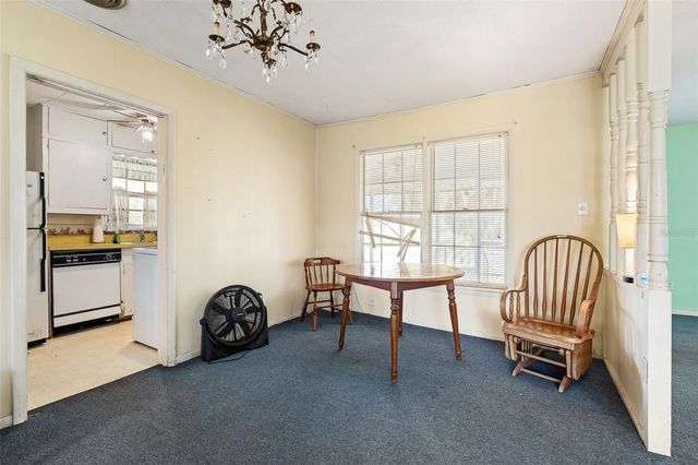 470 OGDEN AVENUE, Umatilla, FL 32784