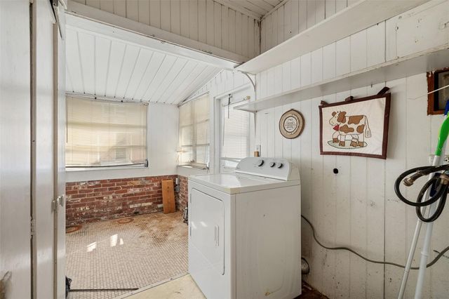 470 OGDEN AVENUE, Umatilla, FL 32784