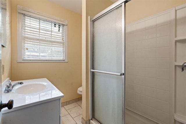 470 OGDEN AVENUE, Umatilla, FL 32784