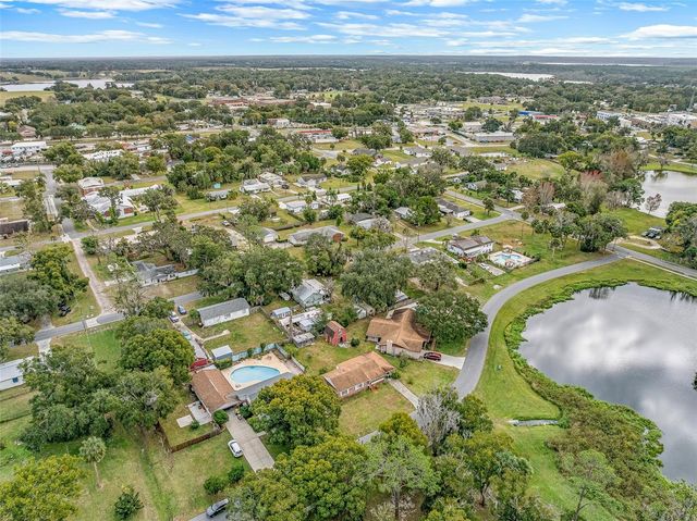 470 OGDEN AVENUE, Umatilla, FL 32784