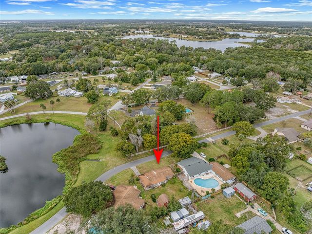 470 OGDEN AVENUE, Umatilla, FL 32784