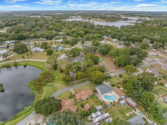 470 OGDEN AVENUE, Umatilla, FL 32784
