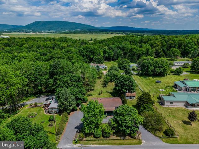 3 MIDDLE ACRES, Newville, PA 17241
