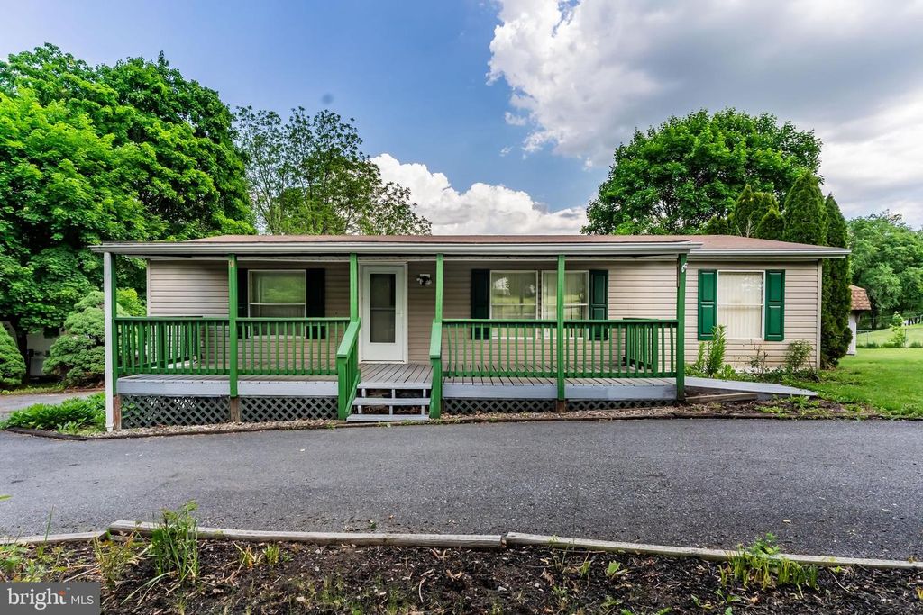 3 MIDDLE ACRES, Newville, PA 17241