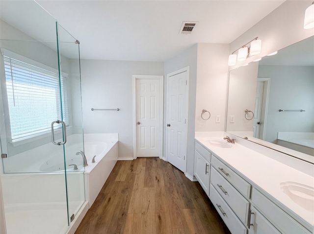 4220 Boulder Park Drive, Euless, TX 76040