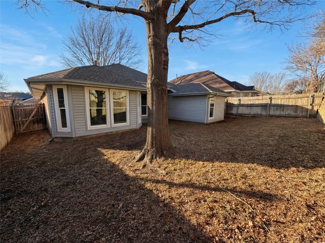 4220 Boulder Park Drive, Euless, TX 76040