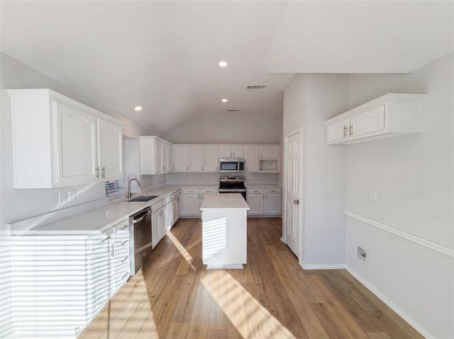 4220 Boulder Park Drive, Euless, TX 76040