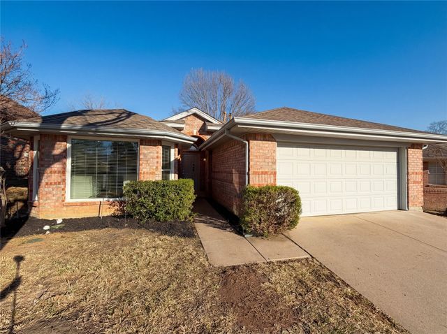 4220 Boulder Park Drive, Euless, TX 76040