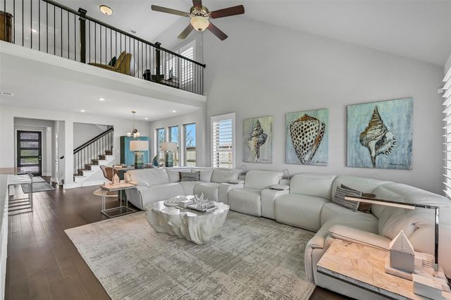 1009 Tackett Court, Webster, TX 77598