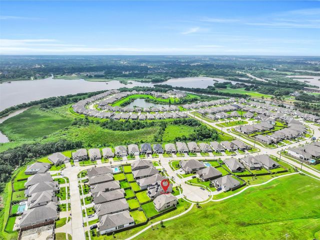 1009 Tackett Court, Webster, TX 77598