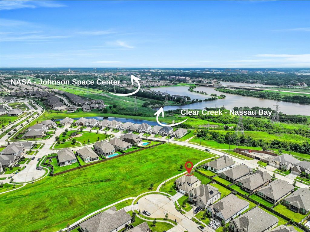 1009 Tackett Court, Webster, TX 77598