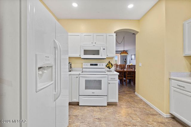 453 W Windham Boulevard, Green Valley, AZ 85614