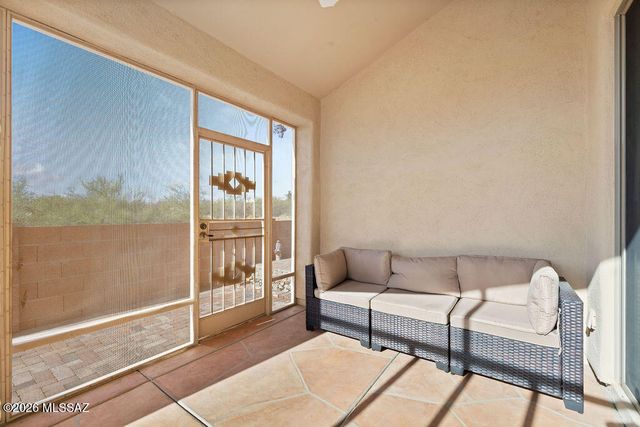 453 W Windham Boulevard, Green Valley, AZ 85614