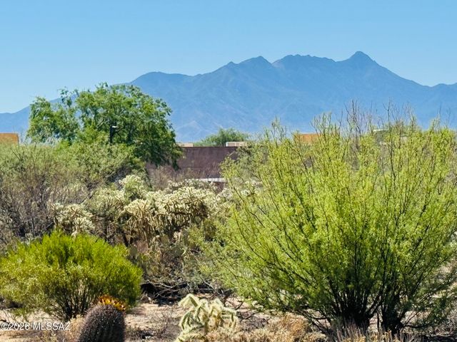 453 W Windham Boulevard, Green Valley, AZ 85614