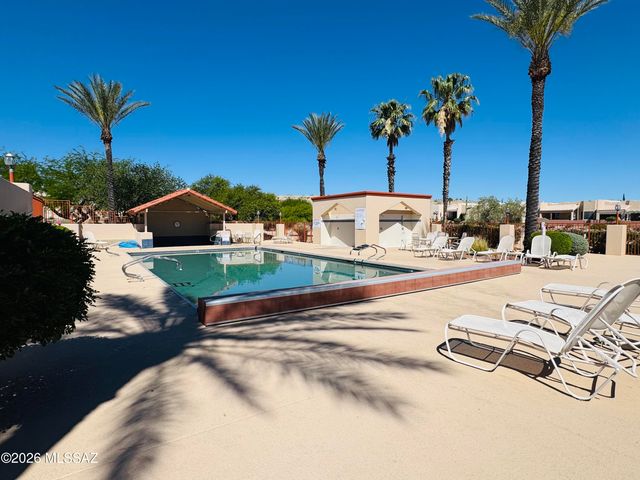 453 W Windham Boulevard, Green Valley, AZ 85614