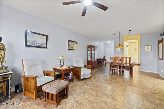 453 W Windham Boulevard, Green Valley, AZ 85614