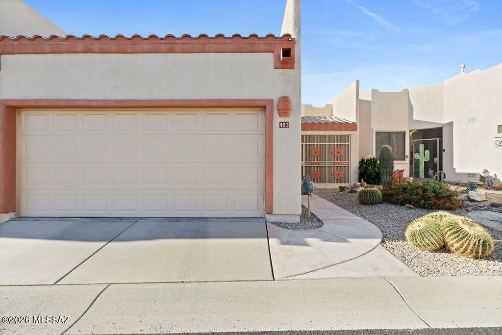 453 W Windham Boulevard, Green Valley, AZ 85614