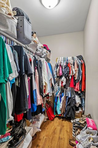 250 Geneva Avenue, Irvine, KY 40336