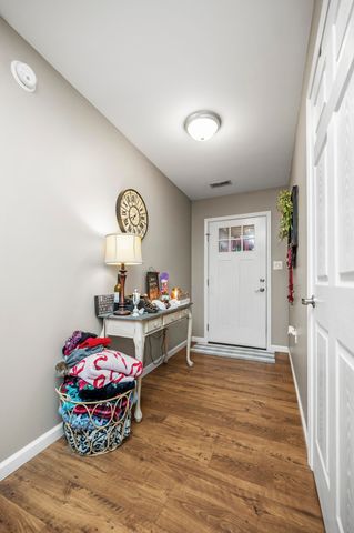 250 Geneva Avenue, Irvine, KY 40336