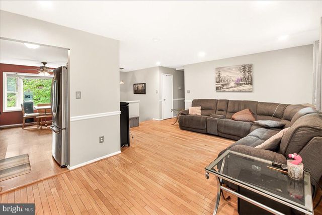 24200 LOG HOUSE ROAD, Gaithersburg, MD 20882