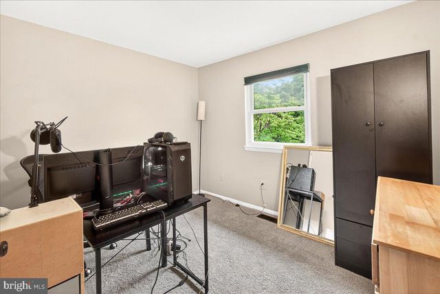 24200 LOG HOUSE ROAD, Gaithersburg, MD 20882