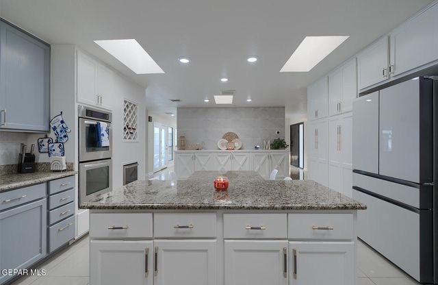 616 MOUNT CRISTO REY Lane, El Paso, TX 79922