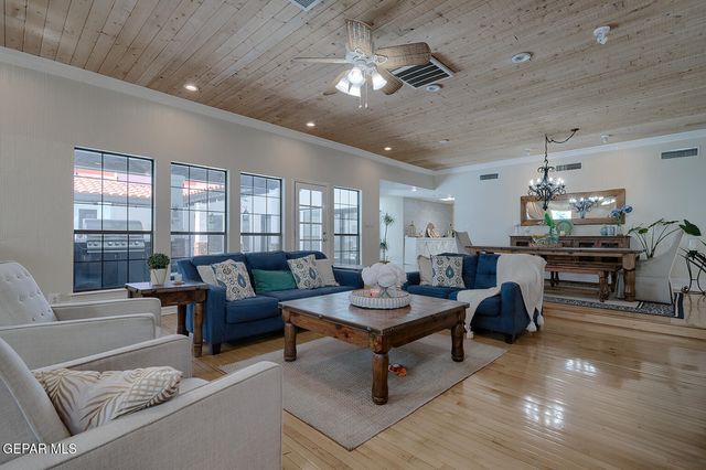 616 MOUNT CRISTO REY Lane, El Paso, TX 79922