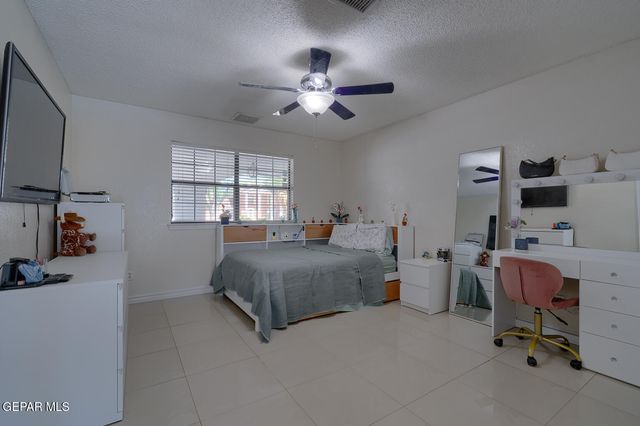 616 MOUNT CRISTO REY Lane, El Paso, TX 79922