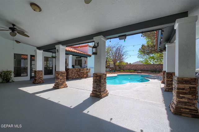 616 MOUNT CRISTO REY Lane, El Paso, TX 79922