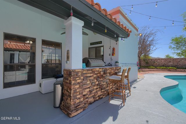 616 MOUNT CRISTO REY Lane, El Paso, TX 79922