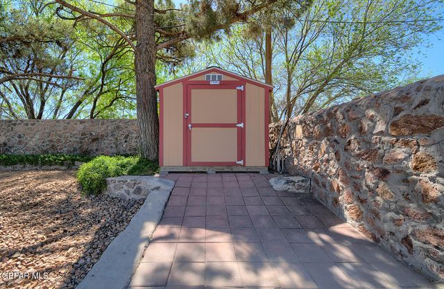 616 MOUNT CRISTO REY Lane, El Paso, TX 79922