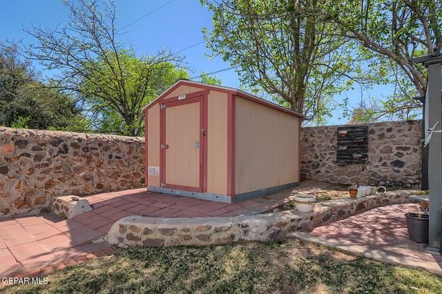 616 MOUNT CRISTO REY Lane, El Paso, TX 79922