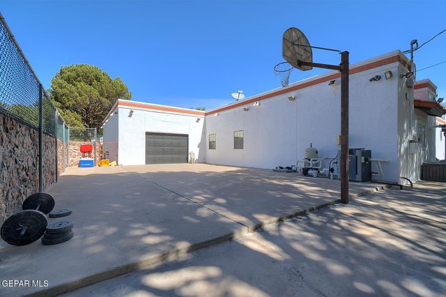 616 MOUNT CRISTO REY Lane, El Paso, TX 79922