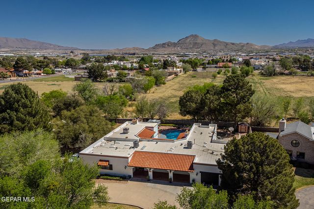 616 MOUNT CRISTO REY Lane, El Paso, TX 79922