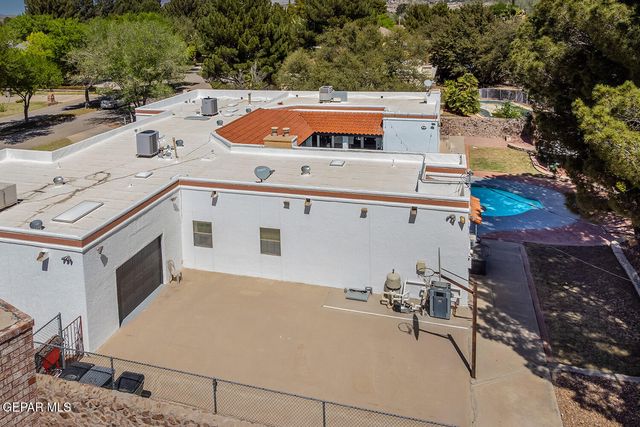 616 MOUNT CRISTO REY Lane, El Paso, TX 79922