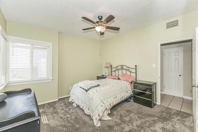 1203 E Simpson Avenue, Fresno, CA 93704