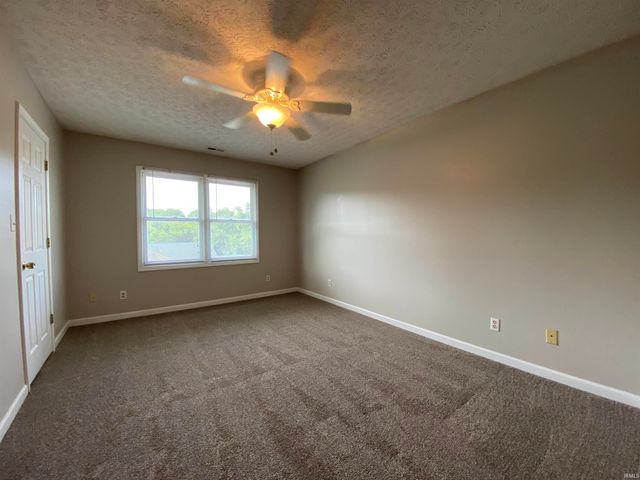 163-165 E Willow Court, Bloomington, IN 47401