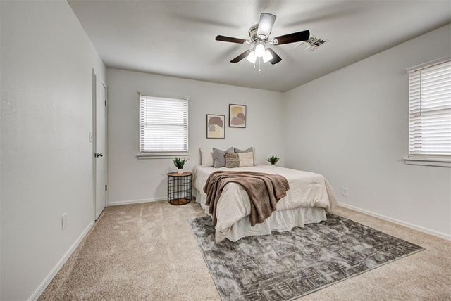 1108 S Highland Drive, Mustang, OK 73064