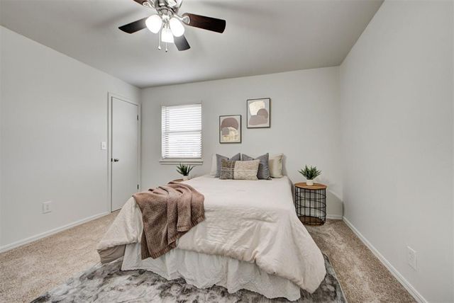 1108 S Highland Drive, Mustang, OK 73064