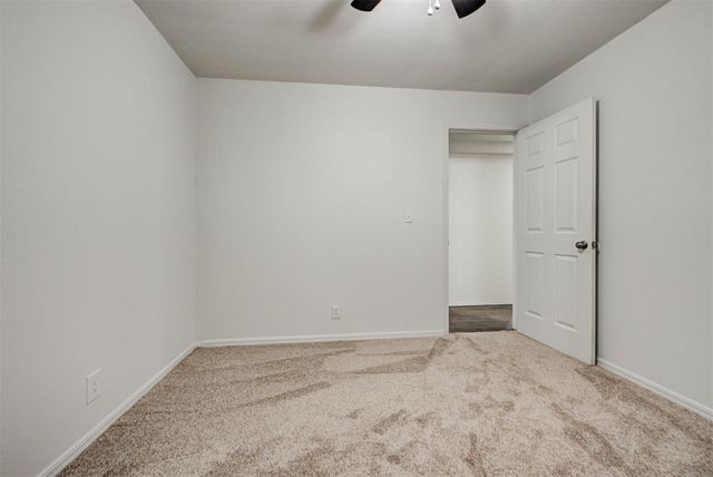 1108 S Highland Drive, Mustang, OK 73064