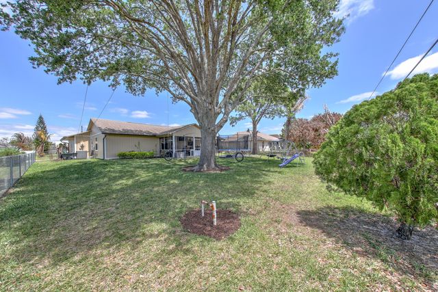 1092 SW Alcantarra Boulevard, Port St. Lucie, Port St Lucie, FL 34953