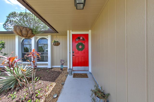1092 SW Alcantarra Boulevard, Port St. Lucie, Port St Lucie, FL 34953