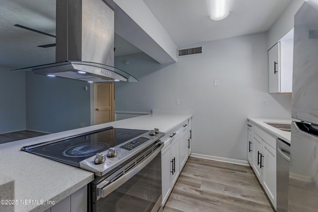 1950 PAINE Avenue, A-4, Jacksonville, FL 32211