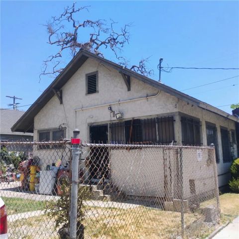 3525 RAYMOND, Los Angeles, CA 90007
