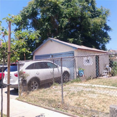 3525 RAYMOND, Los Angeles, CA 90007