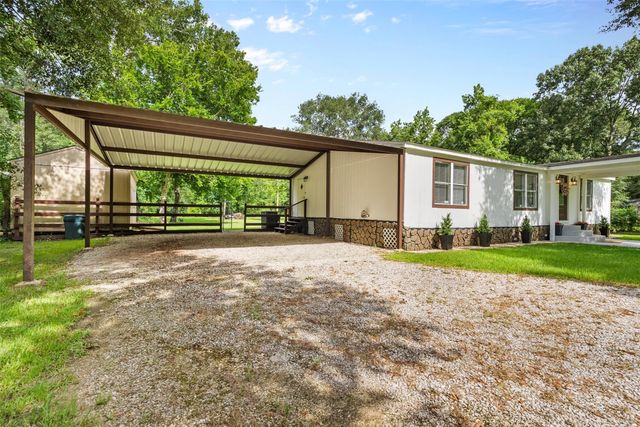 64 County Road 4700, Dayton, TX 77535