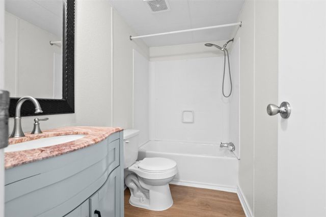 64 County Road 4700, Dayton, TX 77535