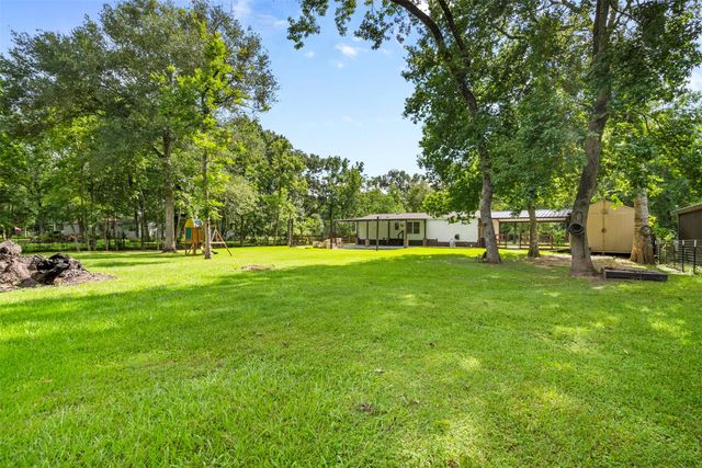 64 County Road 4700, Dayton, TX 77535