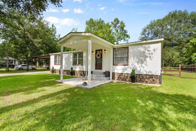 64 County Road 4700, Dayton, TX 77535